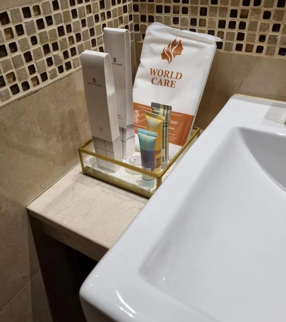 شقة فاخرة في برج رافال Riyadh Apartment